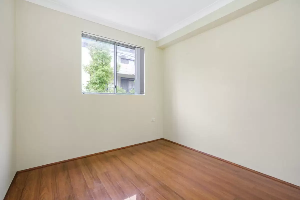 7/174 Bridge Road, Westmead Sold by Rich & Oliva - image 8