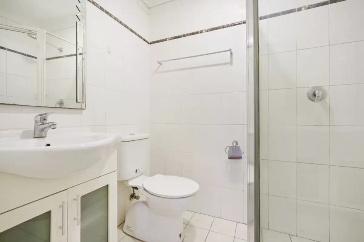 7/174 Bridge Road, Westmead Sold by Rich & Oliva - image 7
