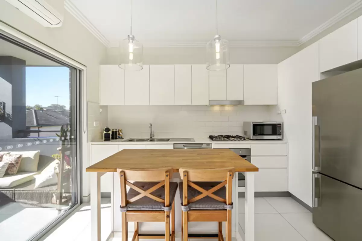 12/38-40 Clyde Street, Croydon Park Sold by Rich & Oliva - image 4