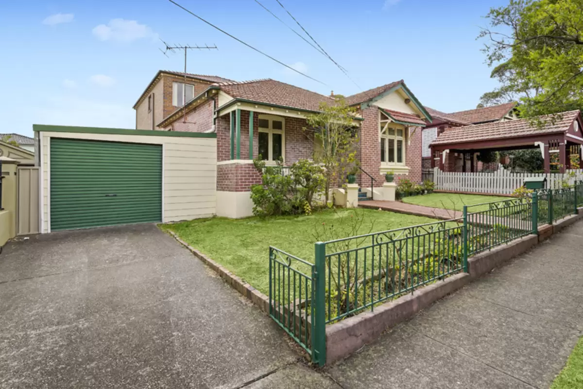 29 Seymour Street, Croydon Park Sold by Rich & Oliva - image 1