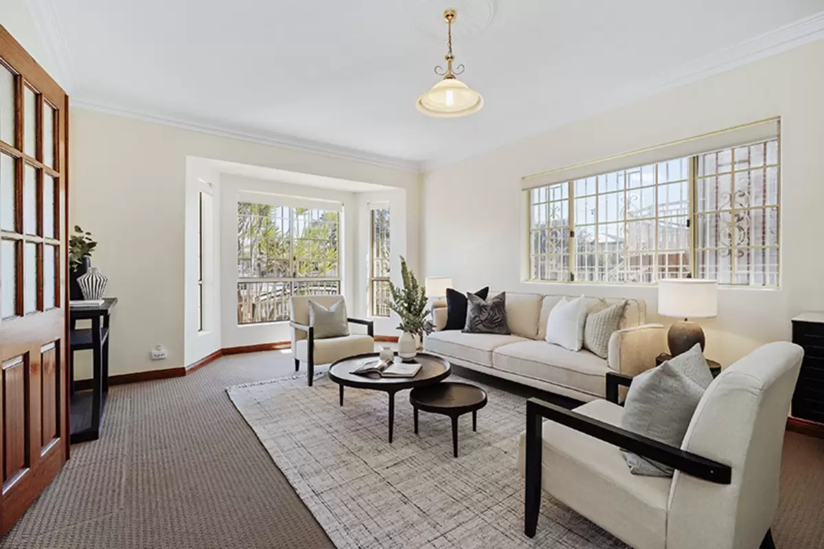 82 Portland Street, Croydon Park Sold by Rich & Oliva - image 4