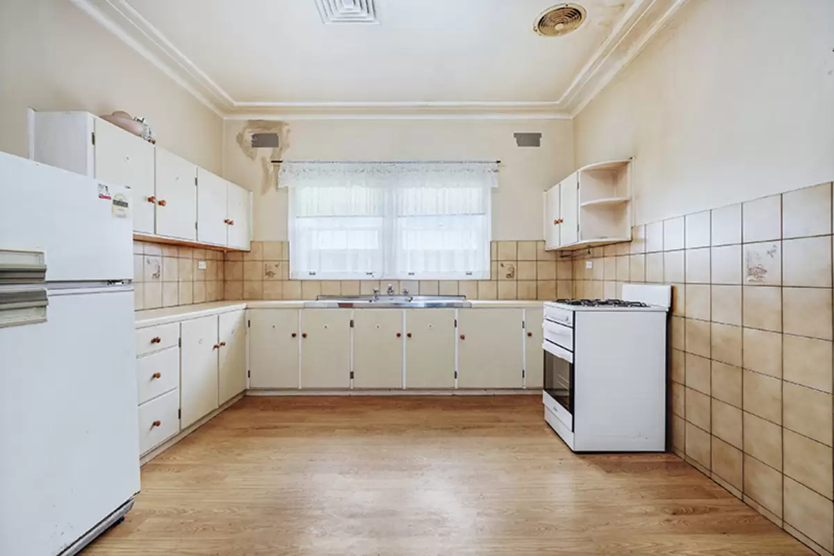 57 Hampton Street, Croydon Park Sold by Rich & Oliva - image 6