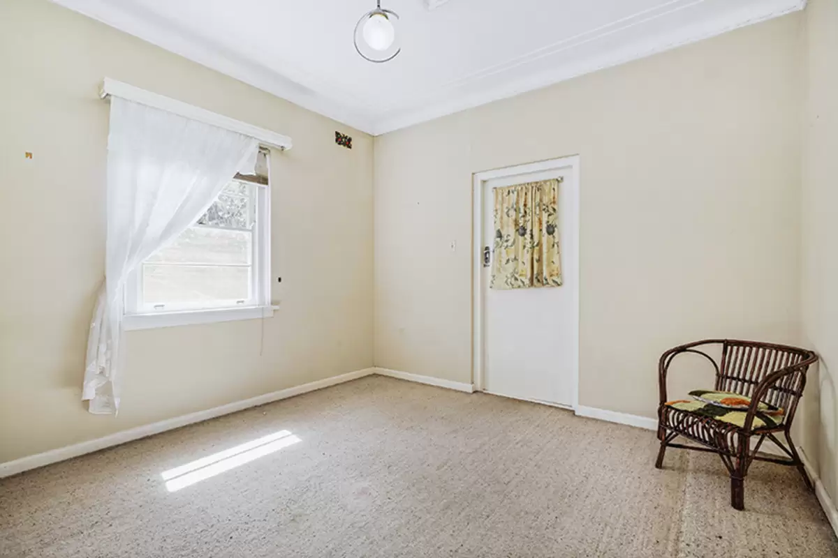 57 Hampton Street, Croydon Park Sold by Rich & Oliva - image 9