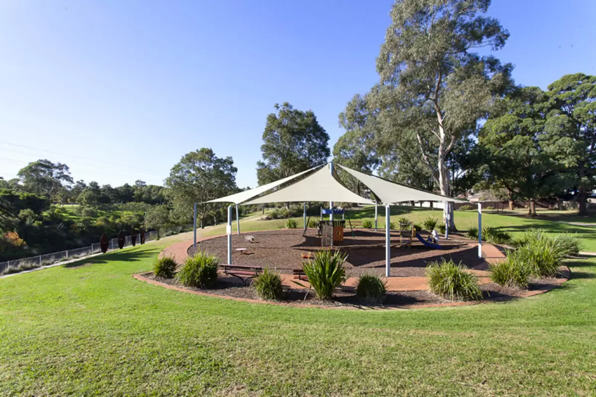 70 Windsor Avenue, Croydon Park Sold by Rich & Oliva - image 8