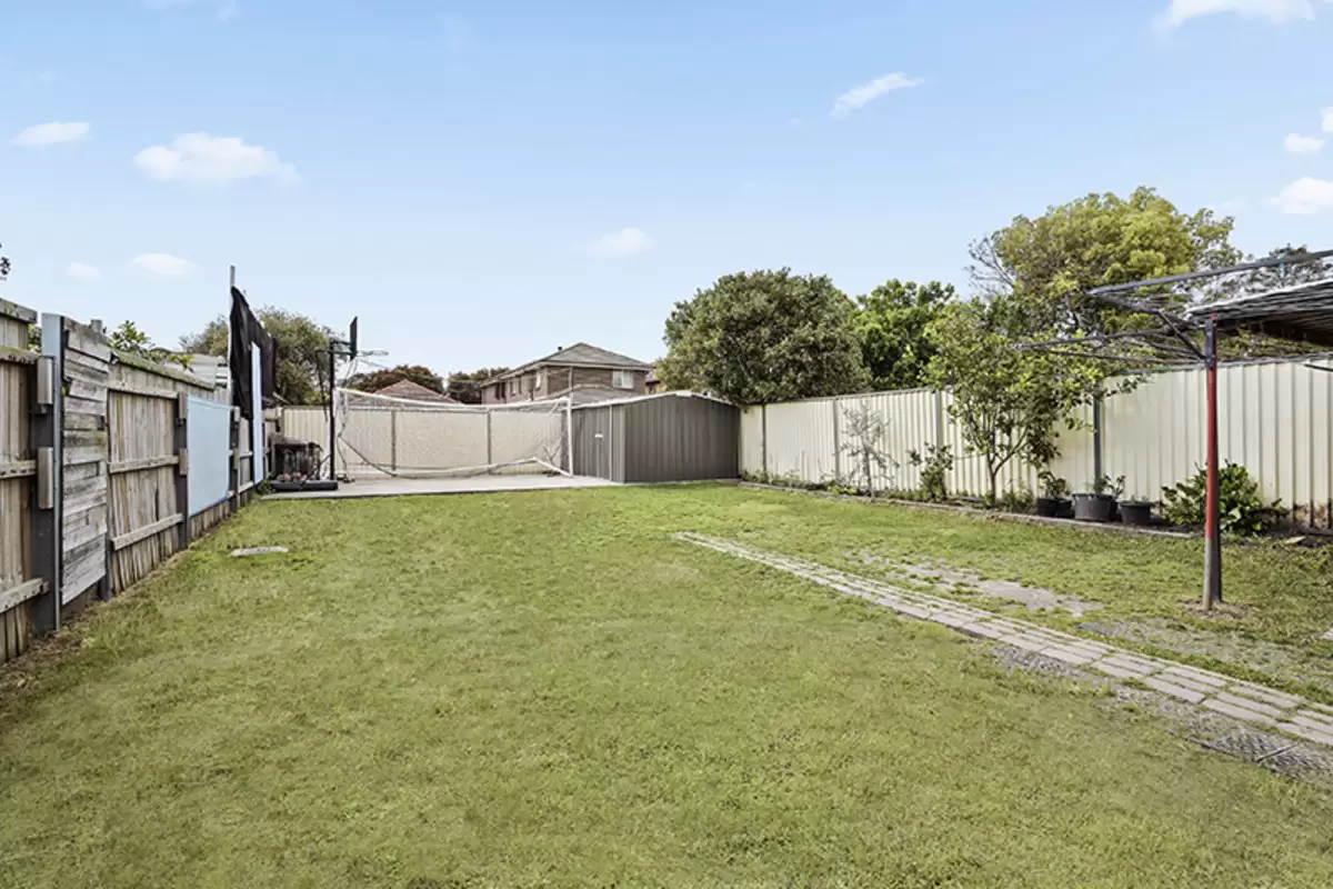 70 Windsor Avenue, Croydon Park Sold by Rich & Oliva - image 3