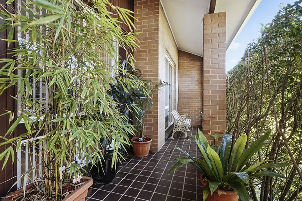 4/243 Georges River Road, Croydon Park Sold by Rich & Oliva - image 2
