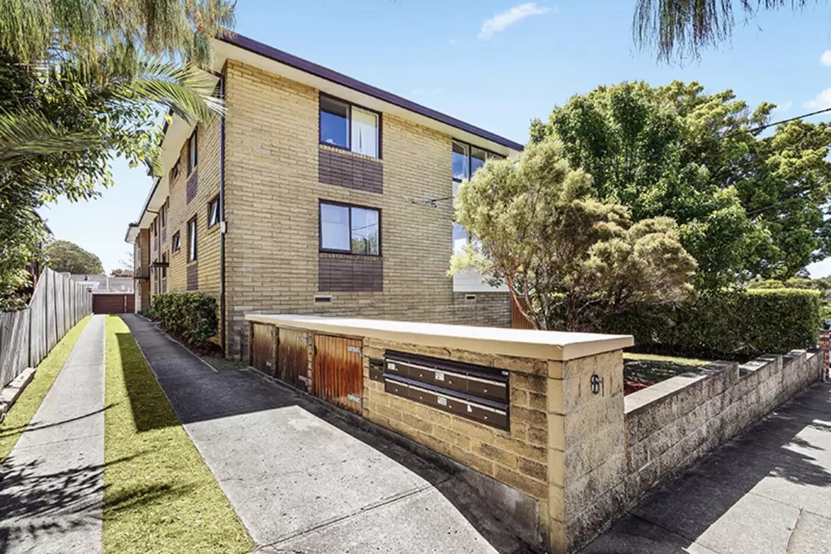 4/61 Palace Street, Ashfield Sold by Rich & Oliva - image 1