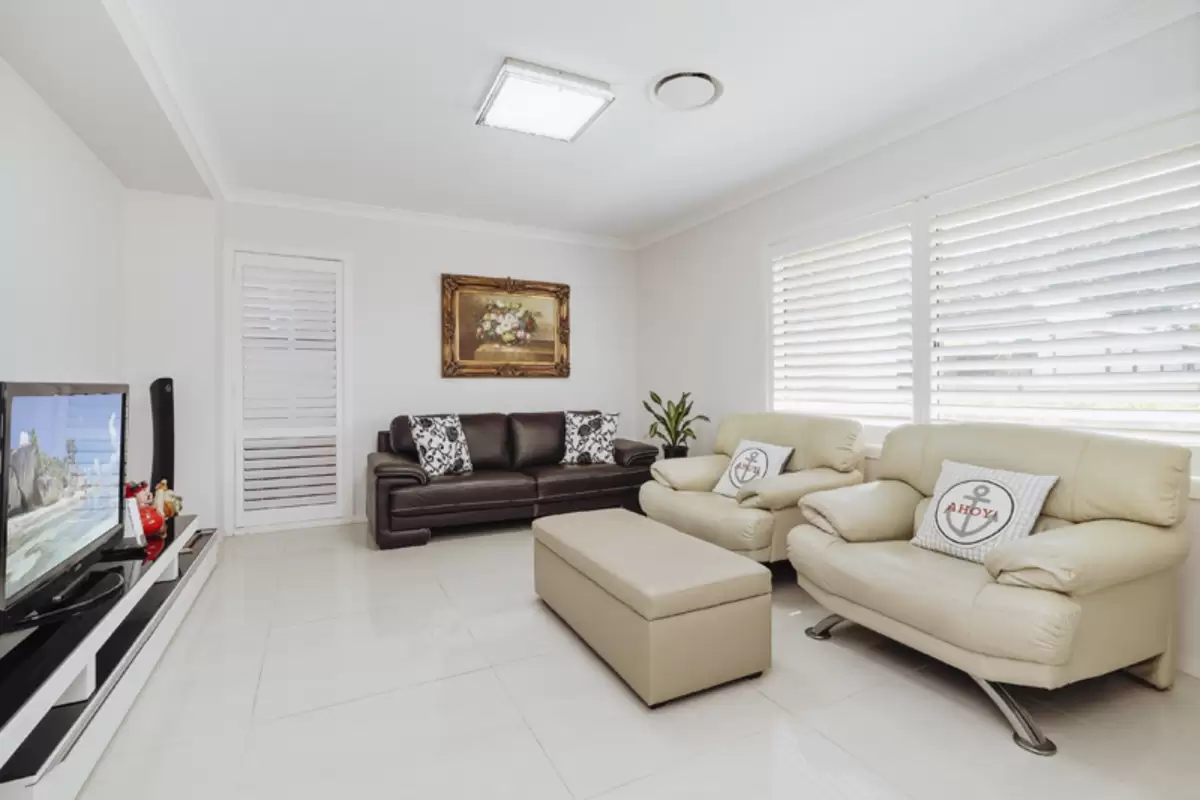 106 Greenhills Street, Croydon Park Sold by Rich & Oliva - image 6