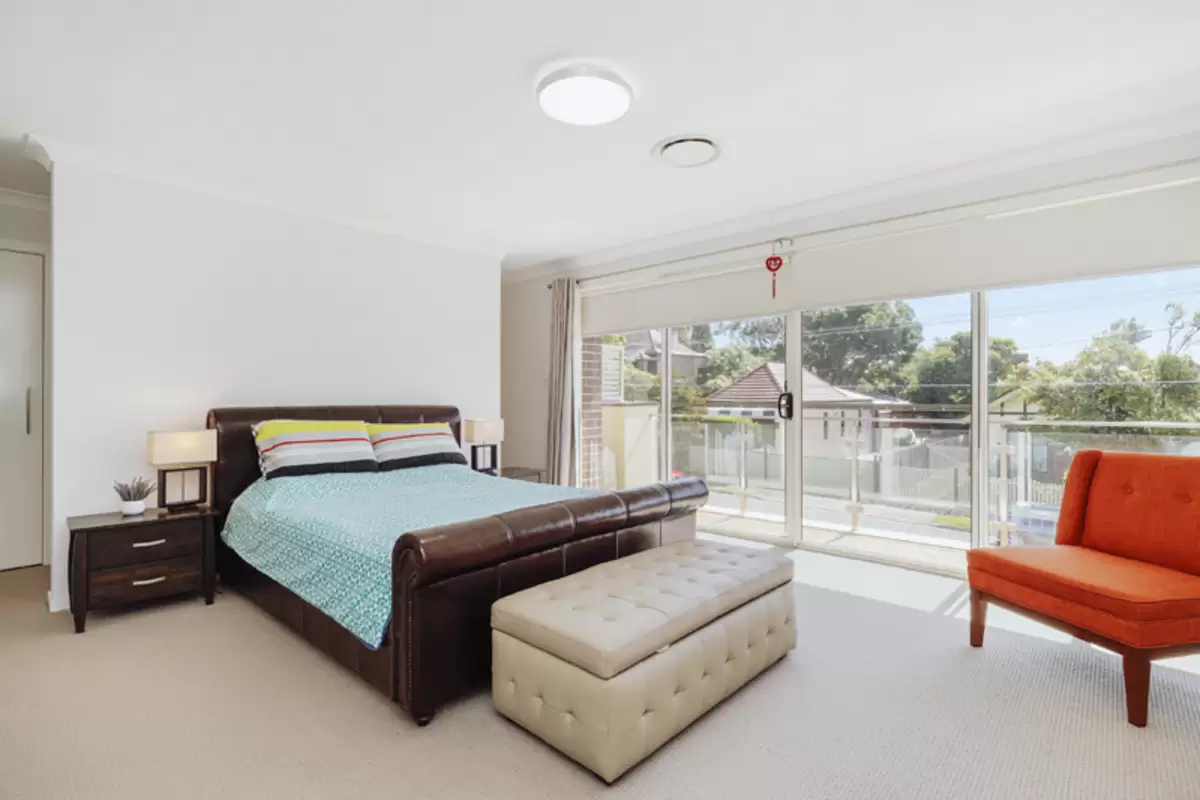 106 Greenhills Street, Croydon Park Sold by Rich & Oliva - image 8