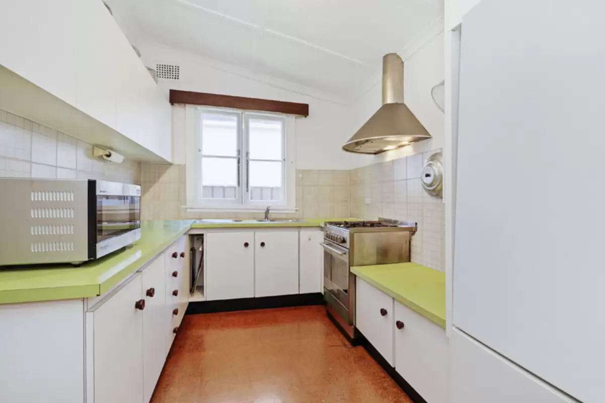 72 Balmoral Avenue, Croydon Park Sold by Rich & Oliva - image 3