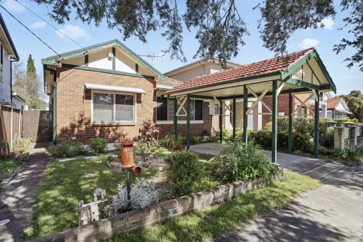 72 Balmoral Avenue, Croydon Park Sold by Rich & Oliva - image 1