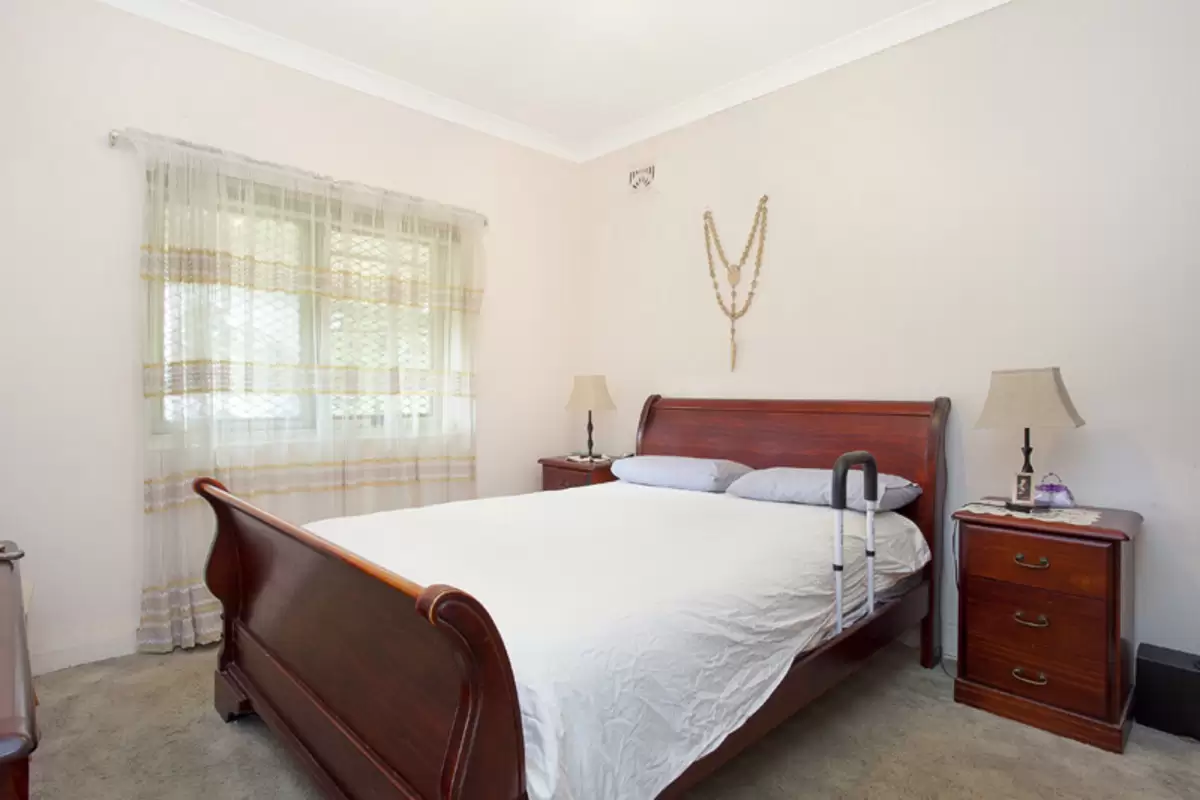 45 Trelawney Street, Croydon Park Sold by Rich & Oliva - image 5