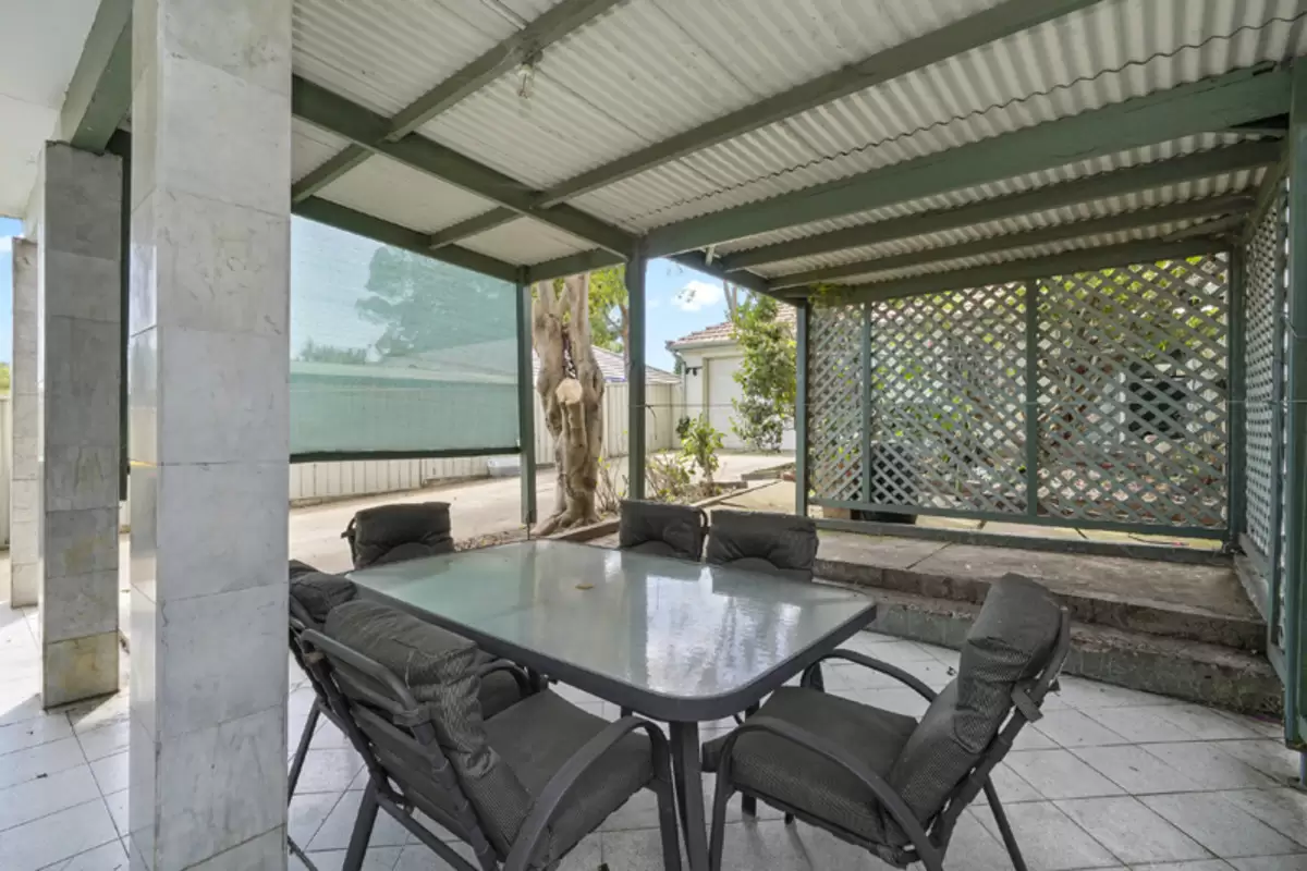 19 Therry Street East, Strathfield South Sold by Rich & Oliva - image 8