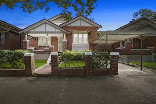 11 Julia Street, Ashfield Sold by Rich & Oliva