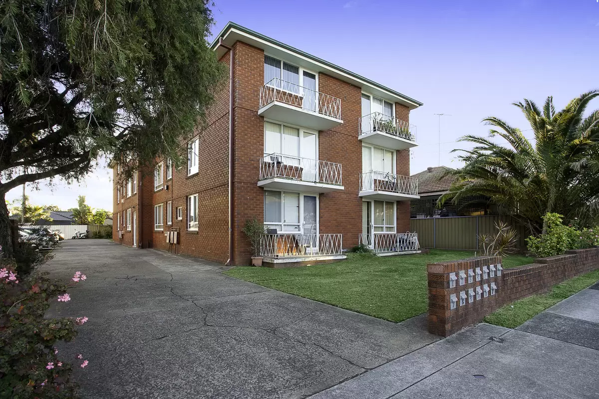 6/39 Clyde Street, Croydon Park Sold by Rich & Oliva - image 1