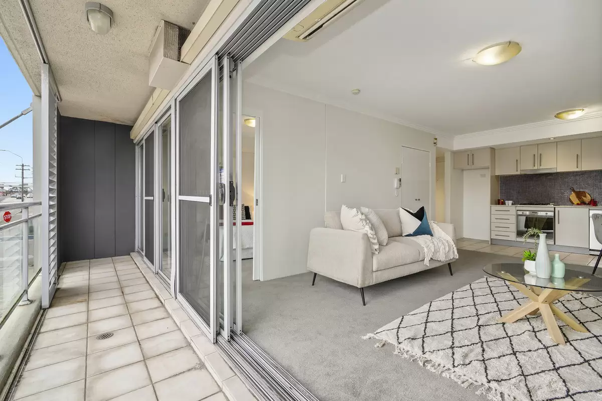 13/29 Parramatta Road, Concord Sold by Rich & Oliva - image 6