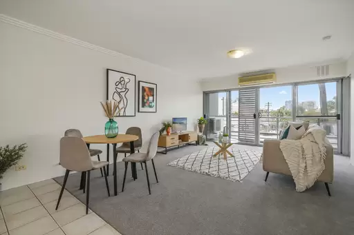 13/29 Parramatta Road, Concord Sold by Rich & Oliva