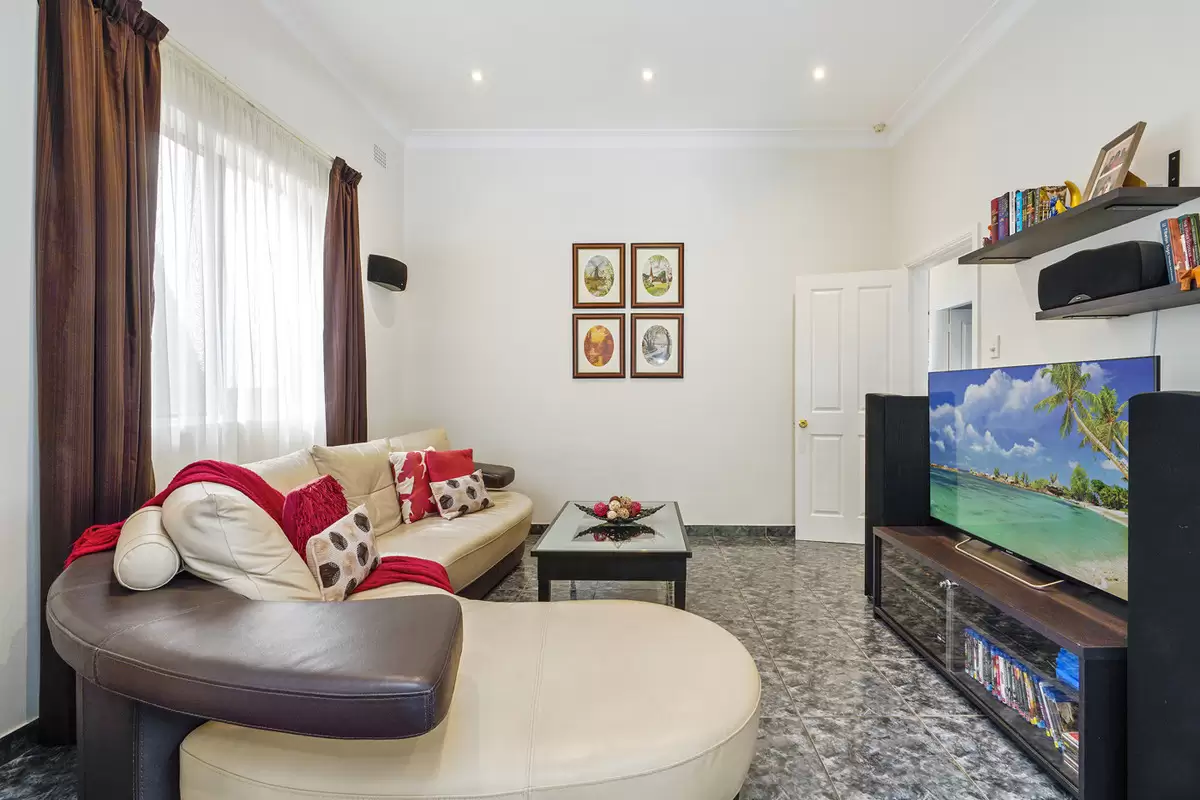 124 Ingham Avenue, Five Dock Sold by Rich & Oliva - image 12