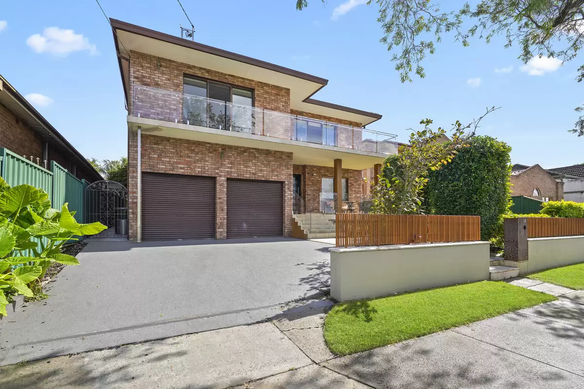 10 Woodlands Road, Ashbury Sold by Rich & Oliva - image 1