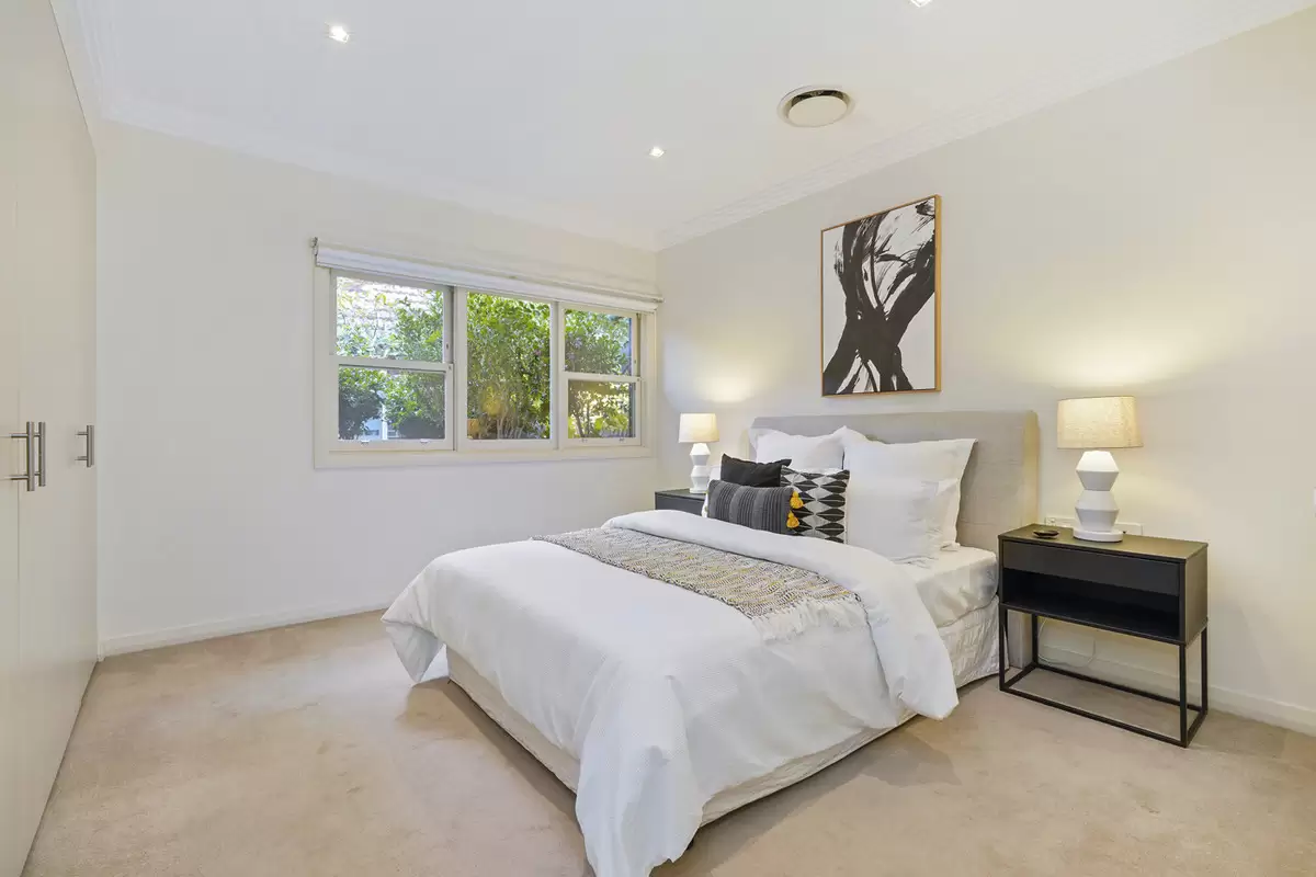 4/25 Philip Street, Strathfield Sold by Rich & Oliva - image 3