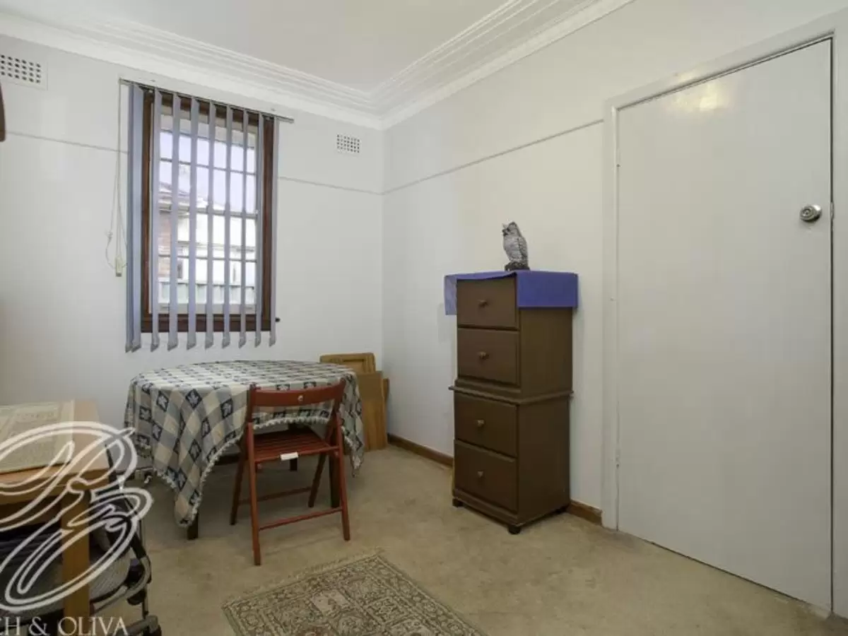 4 Hextol Street, Croydon Park Sold by Rich & Oliva - image 2