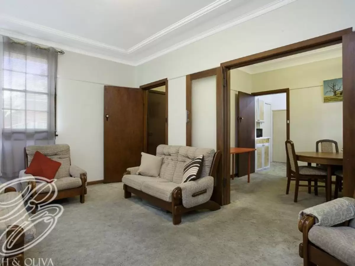 4 Hextol Street, Croydon Park Sold by Rich & Oliva - image 4