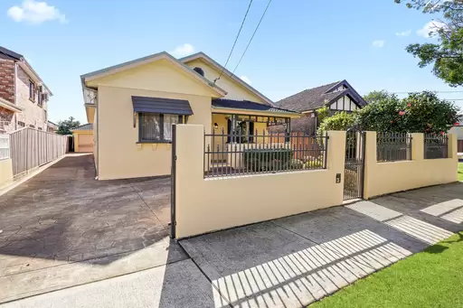 3 Yandarlo Street, Croydon Park Sold by Rich & Oliva