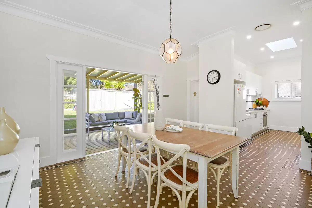 194 Queen Street, Ashfield Sold by Rich & Oliva - image 13