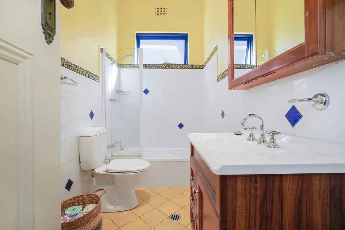 19 Gladstone Street, Belmore Sold by Rich & Oliva - image 5