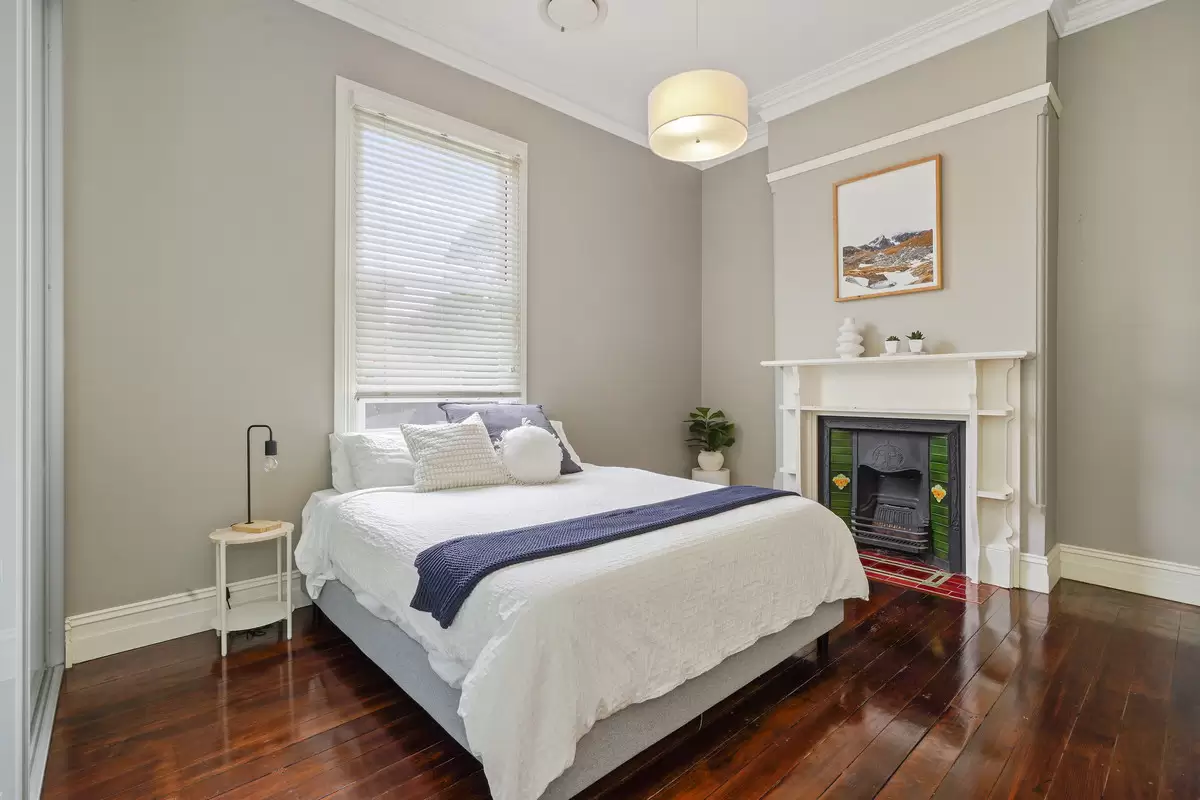 49 Cromwell Street, Croydon Park Sold by Rich & Oliva - image 6