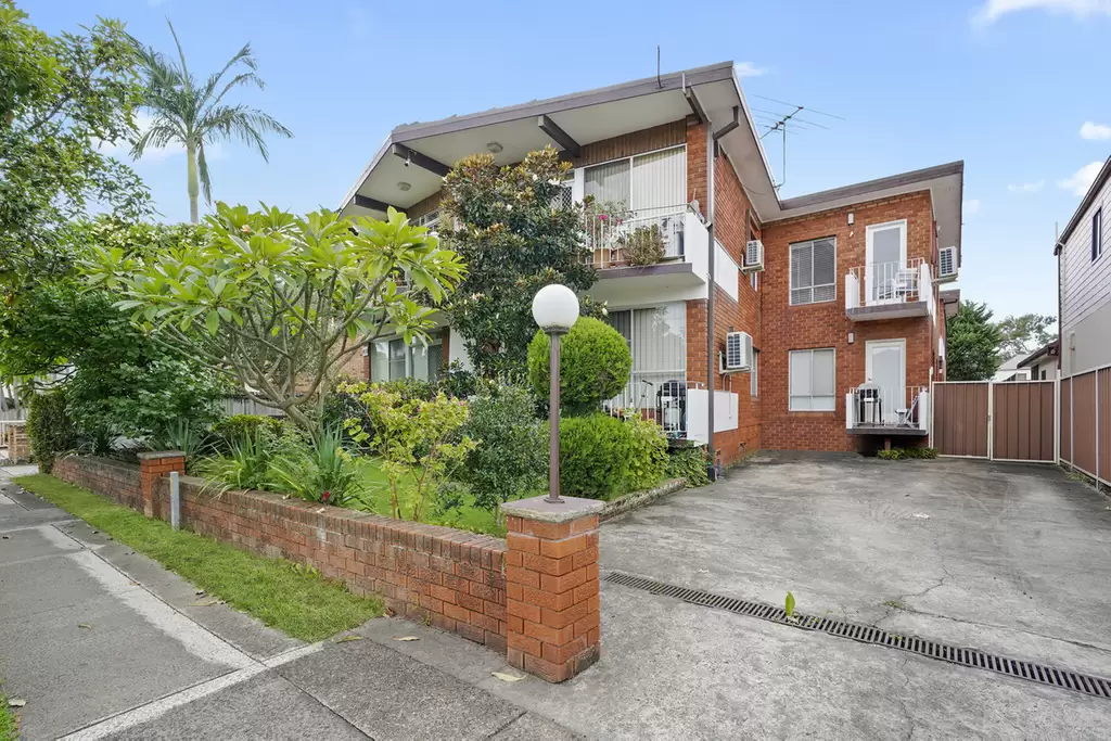 6/48-50 Windsor Avenue, Croydon Park Sold by Rich & Oliva