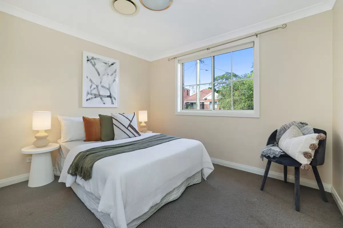 33 Duntroon Street, Hurlstone Park Sold by Rich & Oliva - image 7
