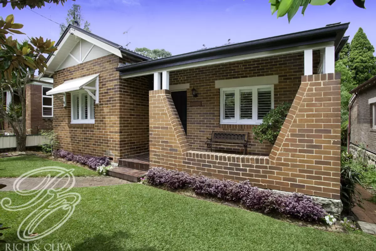 9 Foord Avenue, Hurlstone Park Sold by Rich & Oliva - image 1