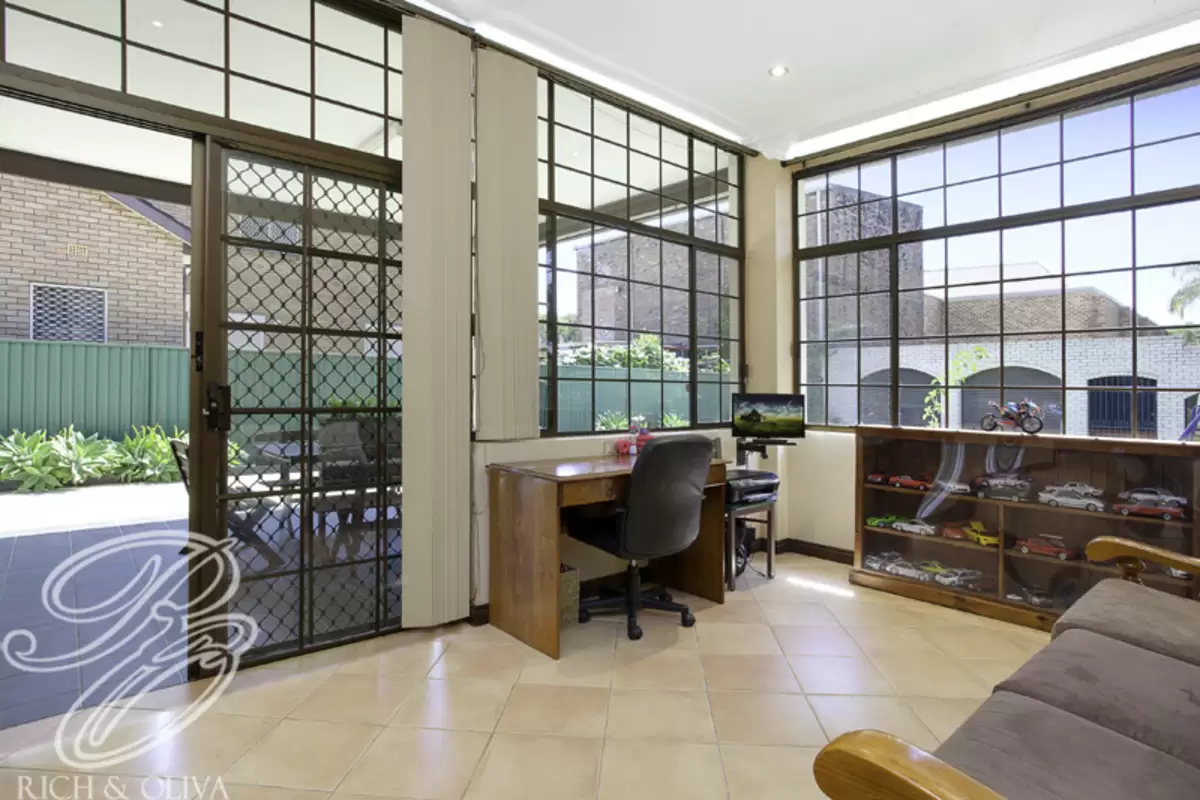 18 Dunmore Street, Croydon Park Sold by Rich & Oliva - image 11