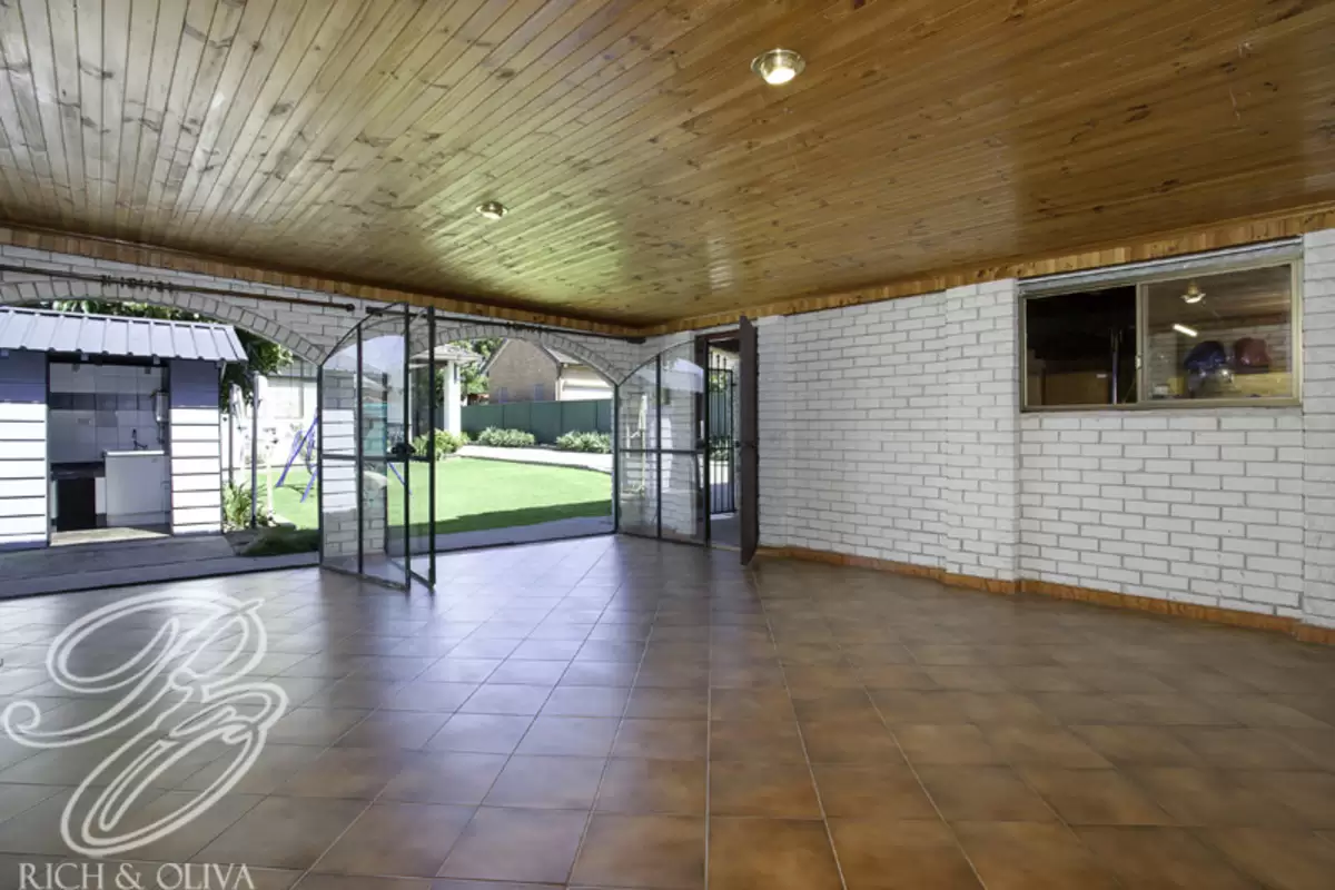 18 Dunmore Street, Croydon Park Sold by Rich & Oliva - image 9
