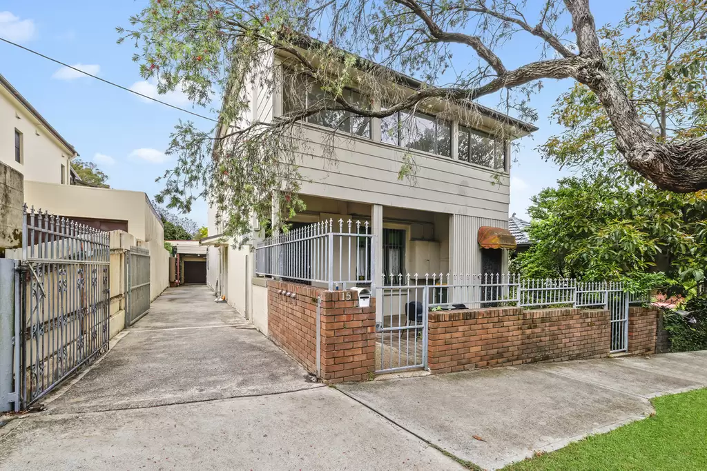 15 Shaw Street, Petersham Sold by Rich & Oliva