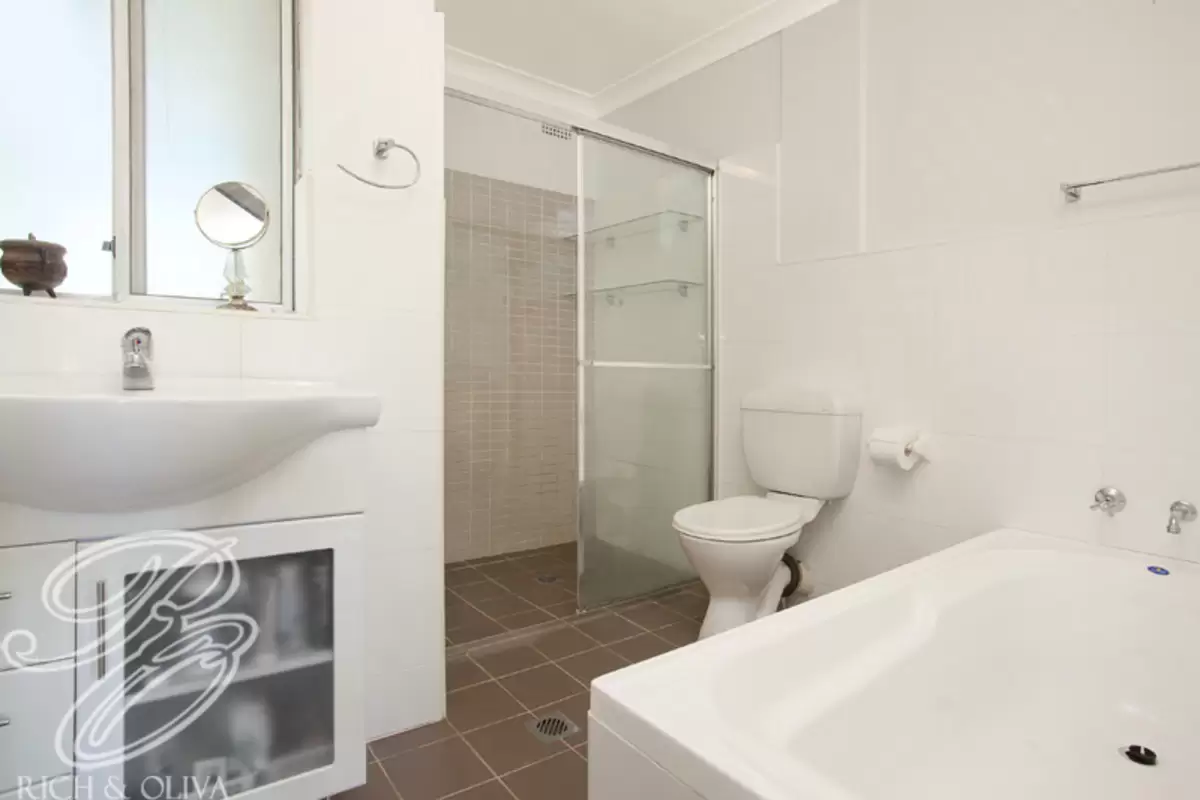 6/28 Dunmore Street, Croydon Park Sold by Rich & Oliva - image 6