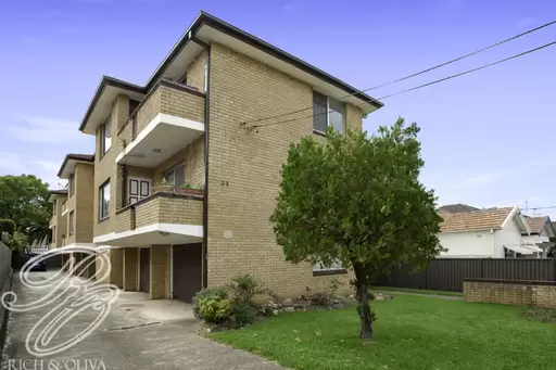 6/28 Dunmore Street, Croydon Park Sold by Rich & Oliva