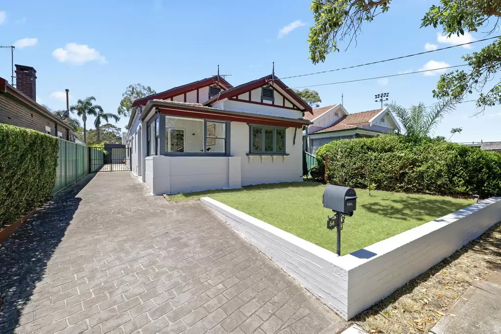 54 Crieff Street, Ashbury Sold by Rich & Oliva